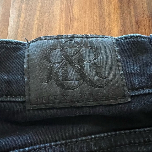 Rock & Republic Kasandra Black Embellished Bootcut Jeans size 10 M - Picture 11 of 14